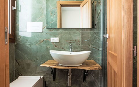 Cleope: Design Intérieur, Sol, Lavabo, Sol, Luminaire Plomberie, Évier, Robinet, Miroir, Plomberie, Salle De Bains