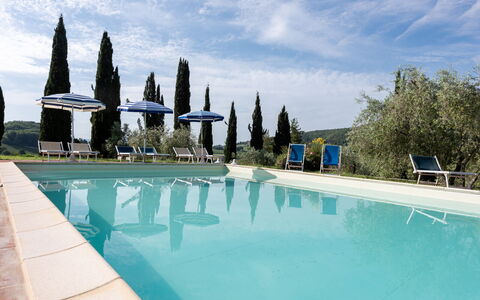 Podere le Lune with Pool, San Gimignano: Piscine, Aménagement Paysager, Mobilier De Jardin, Eco Hôtel, À Feuilles Persistantes, Villa, Recours, Hacienda