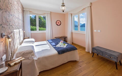 Angela Villa: Lit, Meubles, Chambre, Design Intérieur, Literie, Drap De Lit, Linge, Sol, Pièce, Textile