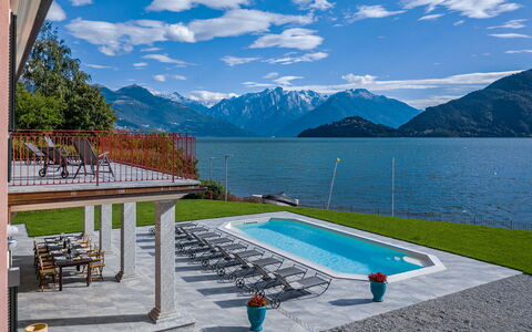 Angela Villa: Piscine, Recours, Chaîne De Montagnes, Eco Hôtel, Loisir, Mobilier De Jardin, Ville Resort, Hôtel, Réservoir, Alpes