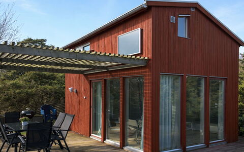 Ringenäs: Meubles, Ombre, Porche, Chaise, Mobilier De Jardin, Structure En Plein Air, Eco Hôtel, Balcon, Pergola, Plate-Forme
