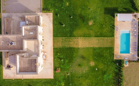 Masseria Ficalindia: Piscine, Lot Terre, Jardin, Pelouse, Biens, Aménagement Paysager, Gazon Artificiel, Recours, Arrière-Cour, Conception