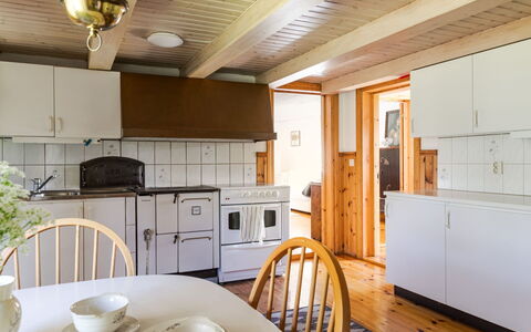 Piggsmåla: Sol, Design Intérieur, Sol, Bois, Cuisine, Plafond, Meubles, Parquet, Comptoir, Pièce
