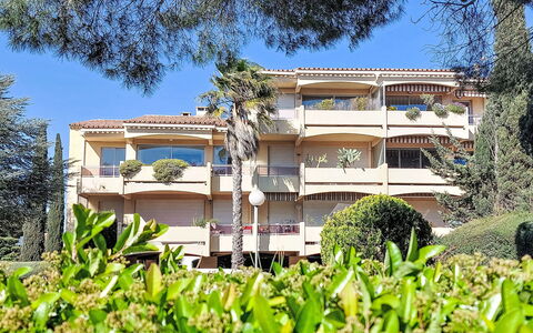Les Jardins du Soleil: Appartement, Balcon, Hacienda, Hôtel, Ombre, Recours, Villa, Manoir, Eco Hôtel