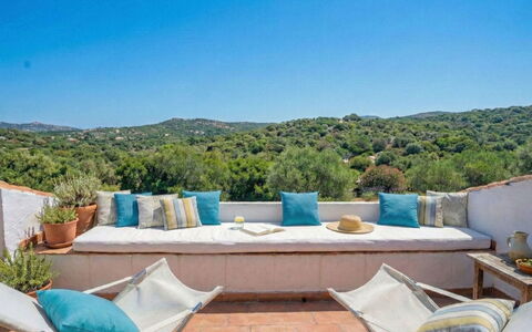 Le Vele: Meubles, Mobilier De Jardin, Chaise, Tableau De Plein Air, Ombre, Recours, Piscine, Patio, Table Basse, Pot De Fleur