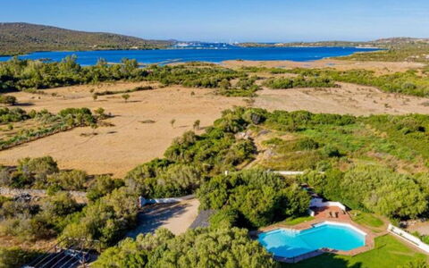 Le Vele: Bleu, Piscine, Réservoir, Photographie Aérienne, Vue Du Ciel, Tropiques, Eco Hôtel