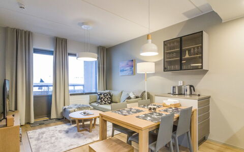 Ylläs Chalets 4203: Meubles, Chaise, Mobilier De Jardin, Table, Bois, Tableau De Plein Air, Table Cuisine Et Salle A Manger, Ombre, Jardin, Parapluie