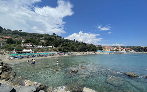 Bella Vista sul Mare: Bleu, L'Eau, Plan D'Eau, Côte, Cotiers Et Relief Océaniques, Plage, Rive, Été, Mer, Banque