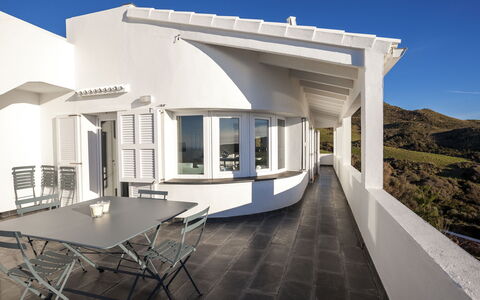 Sa Blanca: Ombre, Appartement, Balcon, Aménagement Paysager, Cour, Mobilier De Jardin, Villa