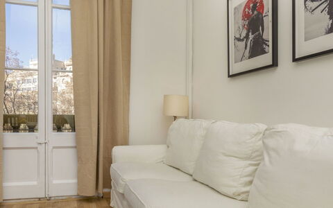 Rocafort - Plaza España: Ombre, Appartement, Balcon, Aménagement Paysager, Cour, Mobilier De Jardin, Villa