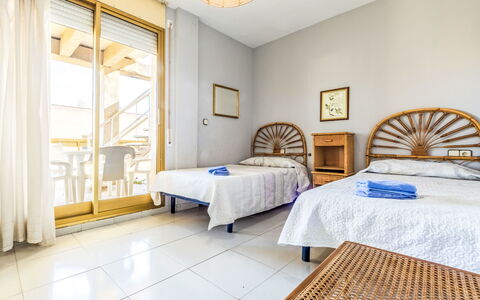 Cavet Mar: Ombre, Appartement, Balcon, Aménagement Paysager, Cour, Mobilier De Jardin, Villa