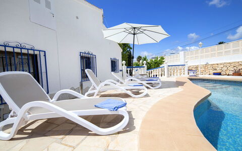 Irene: Zone Résidentielle, Appartement, Condominium, Recours, Biens, Aménagement Paysager, Parc, Hôtel, Villa, Ville Resort
