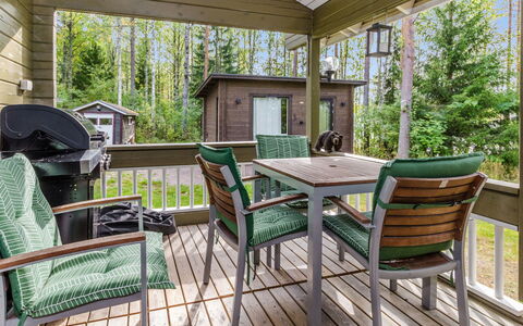 Kuikkaranta: Bois, Meubles, Porche, Chaise, Table, Domicile, Mobilier De Jardin, Chalet, Plate-Forme, Tache De Bois