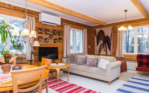 Metsis: Bois, Design Intérieur, Meubles, Domicile, Plafond, Maison, Pièce, Salon, Porte, Tache De Bois