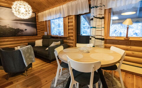 Levin Neljä Tuulta: Bois, Neige, L'Hiver, Chalet, Gelé, Domicile, Cabane En Rondins, Mélèze, Siding