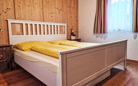 Loidl: Lit, Meubles, Chambre, Literie, Design Intérieur, Bois, Drap De Lit, Sol, Sol, Cadre De Lit