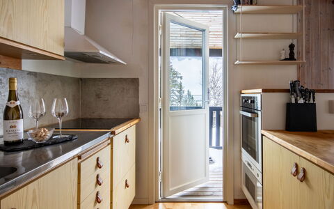 Solgläntan: Cuisine, Appareil De Cuisine, Comptoir, Principaux Appliance, Sol, Cabinetry, Bois, Design Intérieur, Meubles, Électroménager