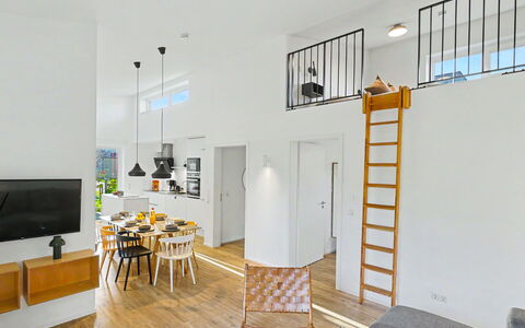 Haus Kiebitz (197): Bois, Sol, Design Intérieur, Sol, Plafond, Meubles, Pièce, Parquet, Salon, Chaise