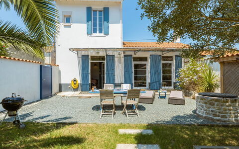 Le Cocon: Meubles, Mobilier De Jardin, Chaise, Ombre, Canopée, Tableau De Plein Air, Structure En Plein Air, Patio, Store, Table Cuisine Et Salle A Manger
