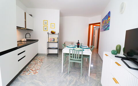 Casa Kalès Otranto – Holiday Home 4 Guests – Ac, W: Sol, Design Intérieur, Bois, Meubles, Sol, Cuisine, Pièce, Comptoir, Principaux Appliance, Appartement