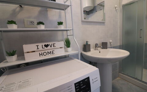 Casa Kalès Otranto – Holiday Home 4 Guests – Ac, W: Design Intérieur, Sol, Sol, Pièce, Meubles, Machine À Laver, Domicile, Armoire De Toilette, Luminaire Plomberie