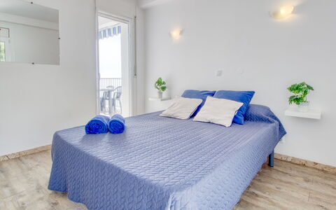 Blaumar: Sol, Sol, Appartement, Meubles, Design Intérieur, Domicile, Parquet, Chambre, Pièce, Lit