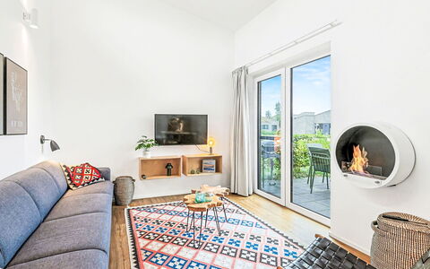 Nordsee: Meubles, Design Intérieur, Sol, Sol, Salon, Plafond, Canapé, Table, Pièce, Éclairage