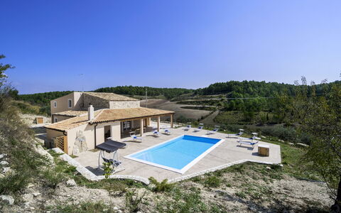Villa Belvedere: Biens, Villa, Vélo, Piscine, Ferme