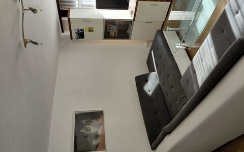 Azalea 2: Bois, Sol, Design Intérieur, Sol, Meubles, Pièce, Plafond, Appartement, Salon, Tache De Bois