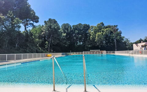 Alisier: Piscine, Composite, Recours, Clôture, Thermes, Centre De Loisirs, Ville Resort, Hôtel, Balustrade