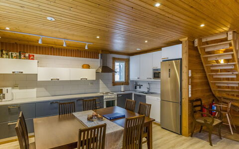 Pankamaa 12: Sol, Design Intérieur, Sol, Meubles, Bois, Parquet, Plafond, Pièce, Cuisine, Éclairage