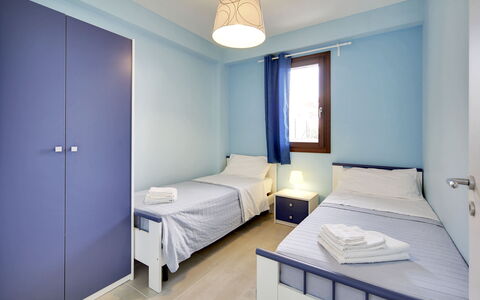 Borgo Vigata 1: Design Intérieur, Meubles, Sol, Chambre, Sol, Plafond, Appartement, Lit, Pièce, Domicile