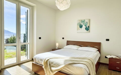 Libellula: Lit, Meubles, Design Intérieur, Chambre, Sol, Sol, Literie, Mur, Drap De Lit, Pièce