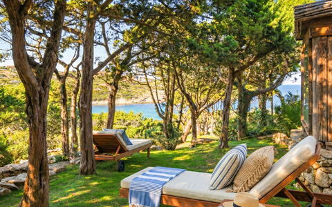 Porto Cervo 634: Bois, Meubles, Mobilier De Jardin, Jardin, Cotiers Et Relief Océaniques, Ombre, Côte, Recours, Rive