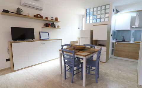 Malika: Meubles, Sol, Design Intérieur, Bois, Sol, Pièce, Appartement, Cabinetry, Comptoir, Cuisine