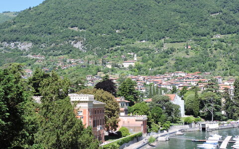 Casa Molgisio: Montagnes Relief, Arbre, Montagne, Colline, Végétation, Paysage, Montagnes, Station De Montagne, Zone Résidentielle, Banque