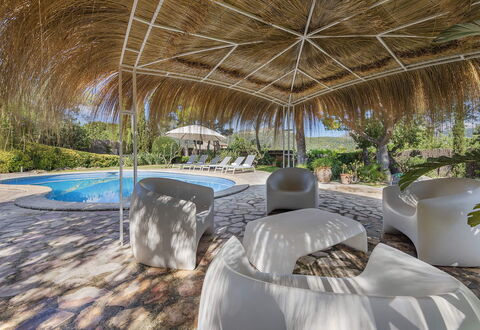 Can Cabana: Mobilier De Jardin, Meubles, Piscine, Recours, Ombre, Chaise, Eco Hôtel, Parapluie, Aménagement Paysager, Balancelle