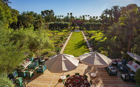 Villa the Garden: Jardin, Recours, Aménagement Paysager, Jardin Botanique, Eco Hôtel, Ombre, Hacienda, Cour, Chaise