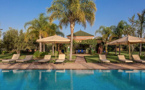 Villa Annarosa: Piscine, Recours, Mobilier De Jardin, Parapluie, Balancelle, Eco Hôtel, Loisir, Ombre, Hacienda, Biens