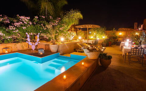 Riad Ikram: Piscine, Recours, Pot De Fleur, Éclairage, Nuit, Eco Hôtel, Éclairage Paysager, Mobilier De Jardin, Hacienda, Plante D'Appartement