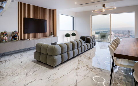 Villa Shelly: Meubles, Design Intérieur, Sol, Mur, Sol, Bois, Plafond, Salon, Table, Éclairage