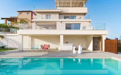 Villa Shelly