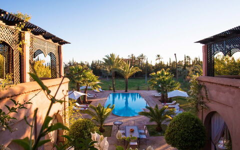Dar Maril: Piscine, Recours, Hacienda, Mobilier De Jardin, Ville Resort, Hôtel