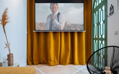 Riad Ali: Design Intérieur, Éclairage, Rideau, Sol, Meubles, Pièce, Plafond, Salon, Tache De Bois, Traitement De Fenetre