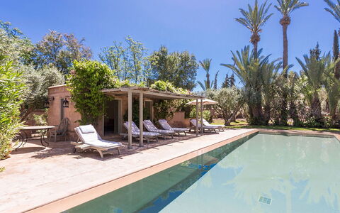 Villa Hasna: Piscine, Recours, Mobilier De Jardin, Hacienda, Eco Hôtel, Balancelle, Biens, Ombre, Villa
