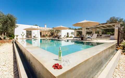 Villa Olivella: Piscine, Recours, Biens, Ombre, Eco Hôtel, Villa, Hacienda, Aménagement Paysager, Mobilier De Jardin, Balancelle