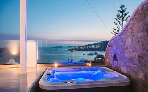 Villa Sonia: Bleu, Recours, Hôtel, Luminaire Plomberie, Baignoire, Piscine, Jacuzzi, Eco Hôtel, Appartement Penthouse