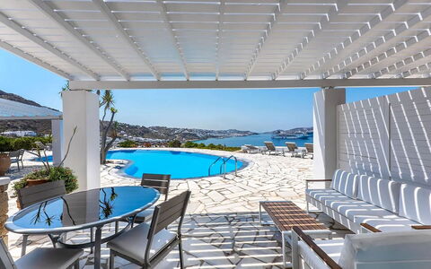 Apartment Rose 1: Piscine, Recours, Mobilier De Jardin, Chaise, Ombre, Eco Hôtel, Hôtel, Villa, Ville Resort, Balcon