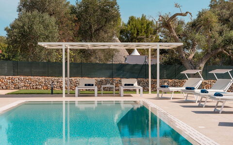 Villa Il Gelsomino: Piscine, Mobilier De Jardin, Recours, Ombre, Composite, Balancelle, Structure En Plein Air, Eco Hôtel, Jardin, Pergola