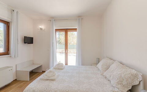 Villa Il Gelsomino: Bois, Design Intérieur, Sol, Sol, Domicile, Plafond, Pièce, Chambre, Lit, Appartement